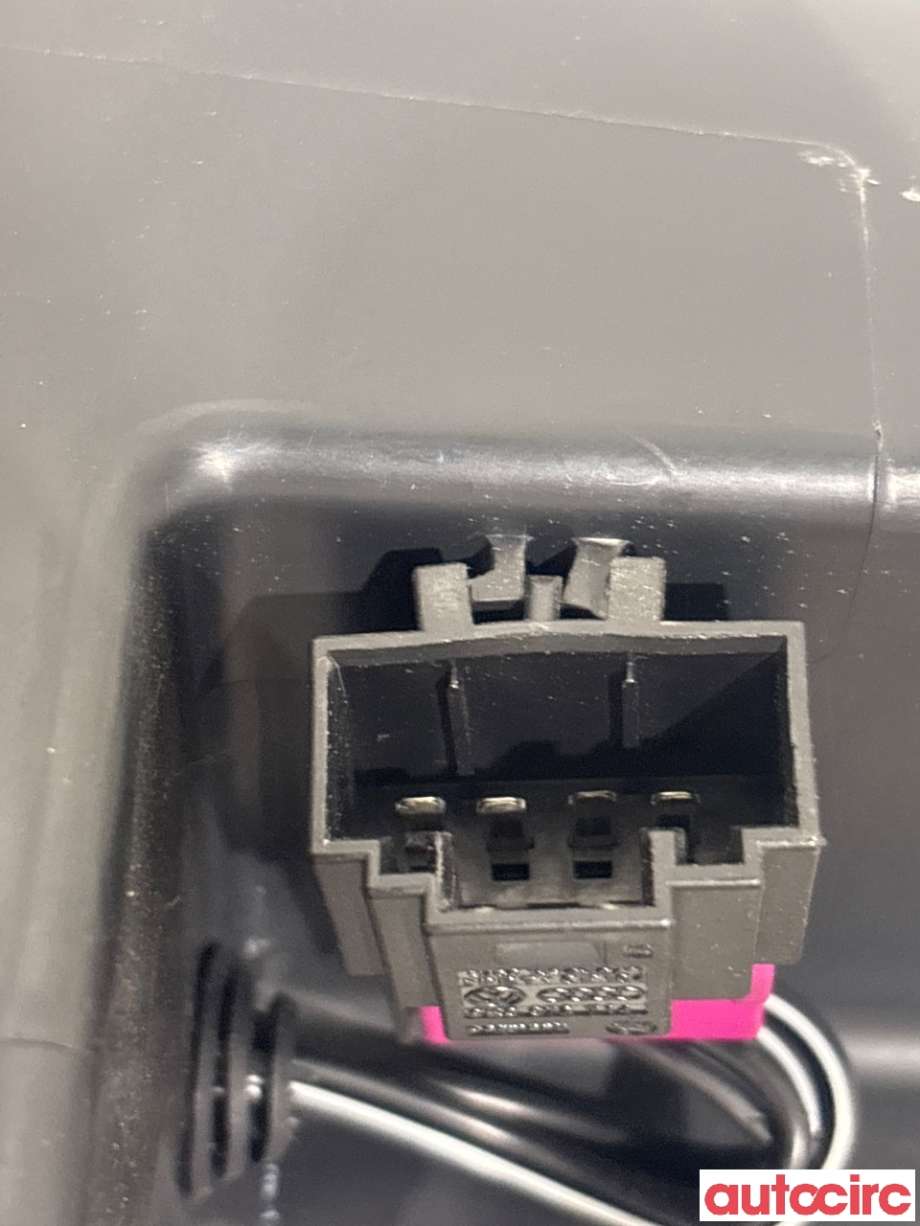 Bilstereo høyttaler til VW Beetle 2011-2018 (Type II)  (VOLKSWAGEN|5C5035591|)