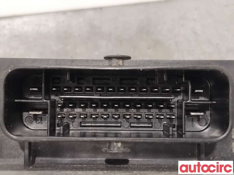 ABS sentral til Audi A4 2007-2014 (Type IV) (B8) (B8) (AUDI|8K0614517EF|0265236348|8K0614517EK)