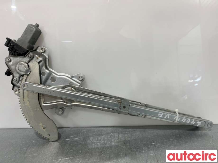 Ruteheis venstre foran til Suzuki SX4 2009-2013 (Type I, Fase 2)  (SUZUKI|83402-79J12|262100-3391|83402-79J10)
