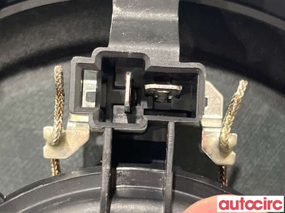 Bilstereo høyttaler til Suzuki SX4 2009-2013 (Type I, Fase 2)  (SUZUKI|39102-68L00|)