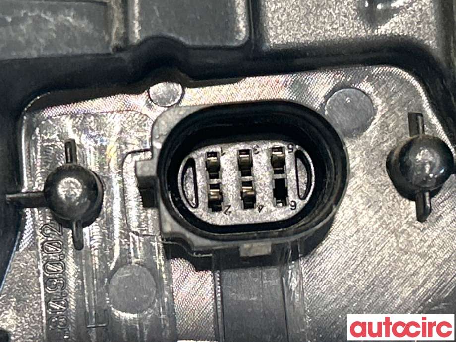 Baklykt venstre til Audi e-tron 2018-->> (AUDI|4KE945091D||4KE945091B)