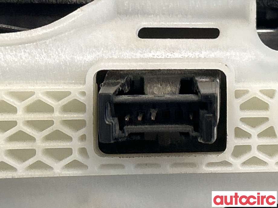 Baklykt høyre indre til BMW X1 2022-->> (U11) (U11) (BMW|63219465356||H8946535609)