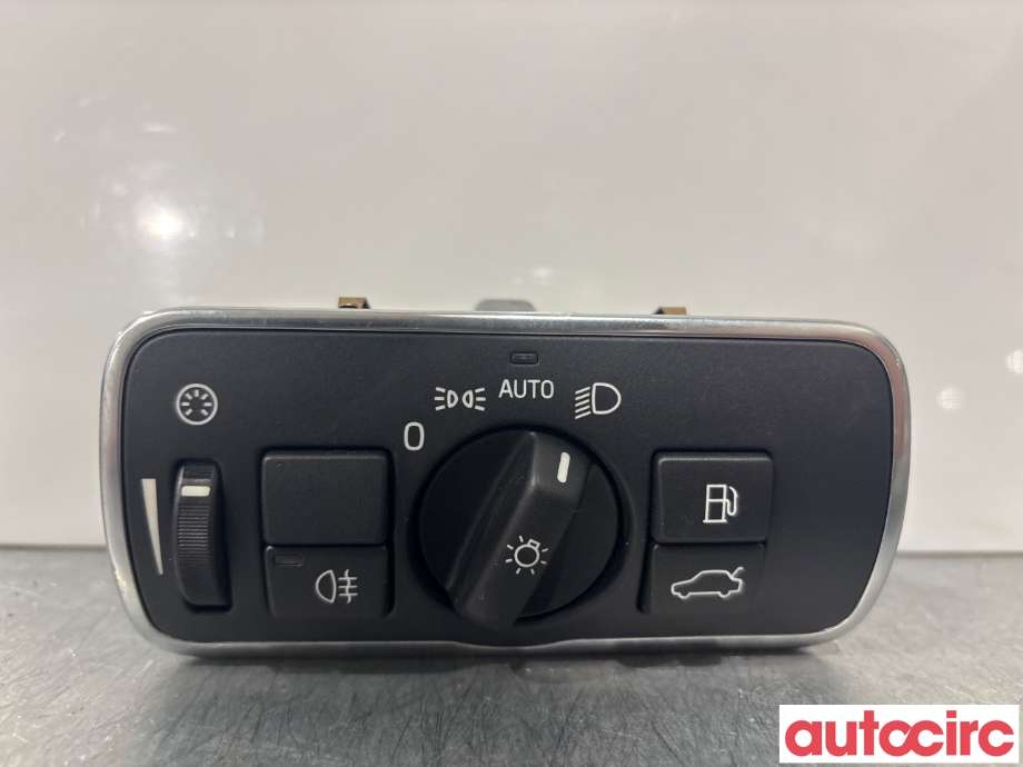 Bryter lys til Volvo V70, 2014-2016 (Type III, Fase 2)  (VOLVO|31443839)