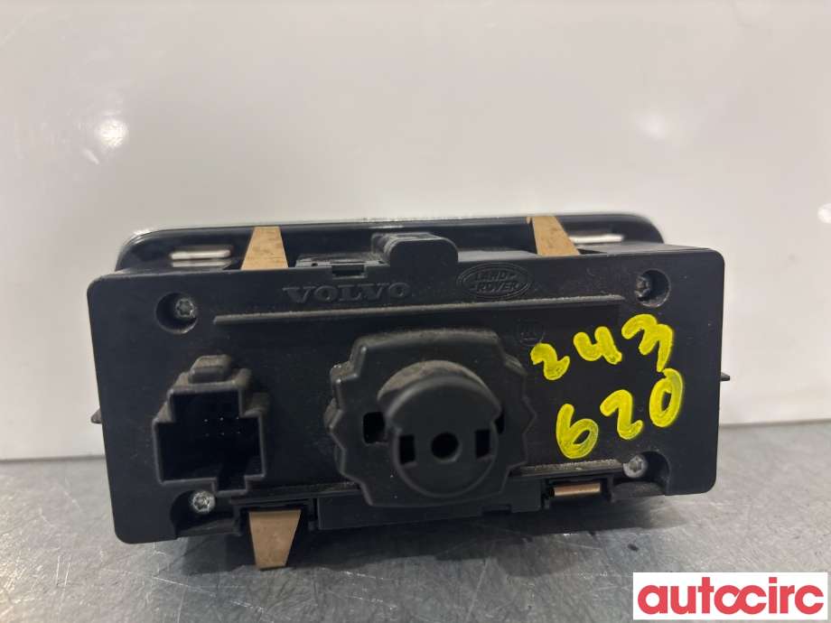 Bryter lys til Volvo V70 2014-2016 (Type III, Fase 2)  (VOLVO|31443839||30739448)
