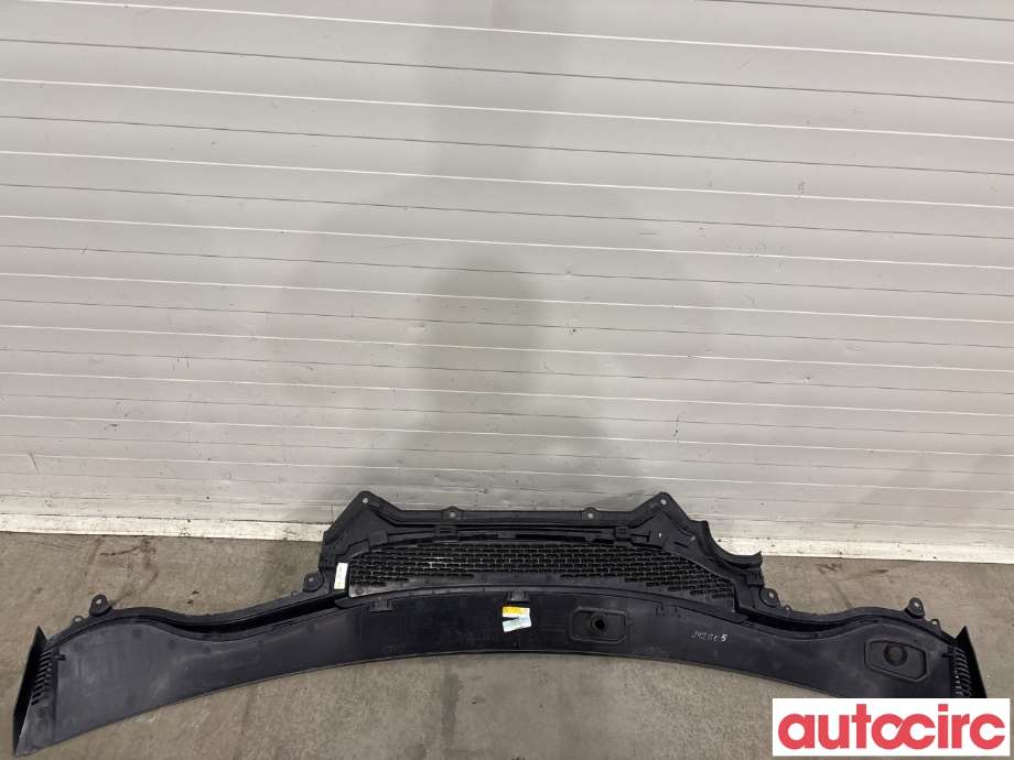 Deksel til Land Rover Range Rover 2013-->> (Type IV)  (LAND-ROVER|LR038075|CPLA4105BE)