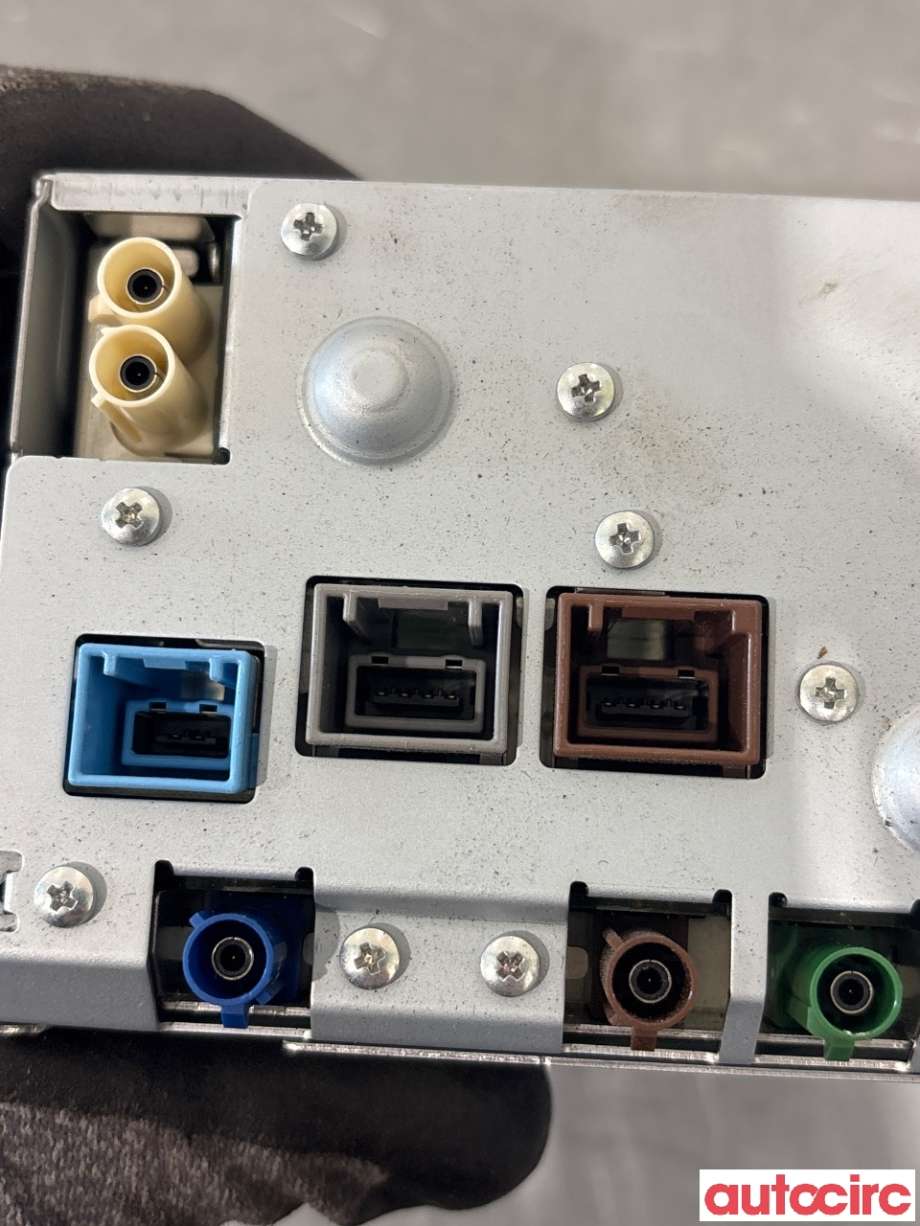 Bilstereo navigasjon til Volvo V70 2014-2016 (Type III, Fase 2)  (VOLVO|36050656||31444011)