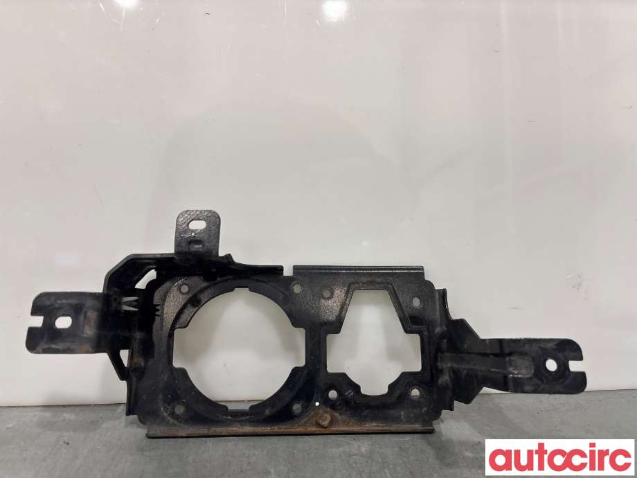 Batterilader inntak/luke til Kia Soul, 2014-2019 (Type II)  (91931E4700)