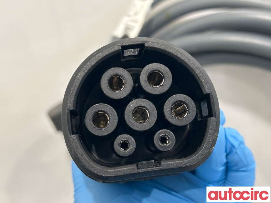 Batterilader kabel til BMW X1 2022-->> (U11) (U11) (BMW|61445B6EC26|61447827900|7827900)
