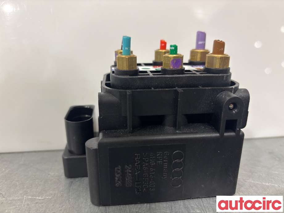 Kompressor nivå/luft til Audi A6, Allroad 2012-2014 (Type III, Fase 1) (C7) (C7) (AUDI|4H0616013D||4H0616013)