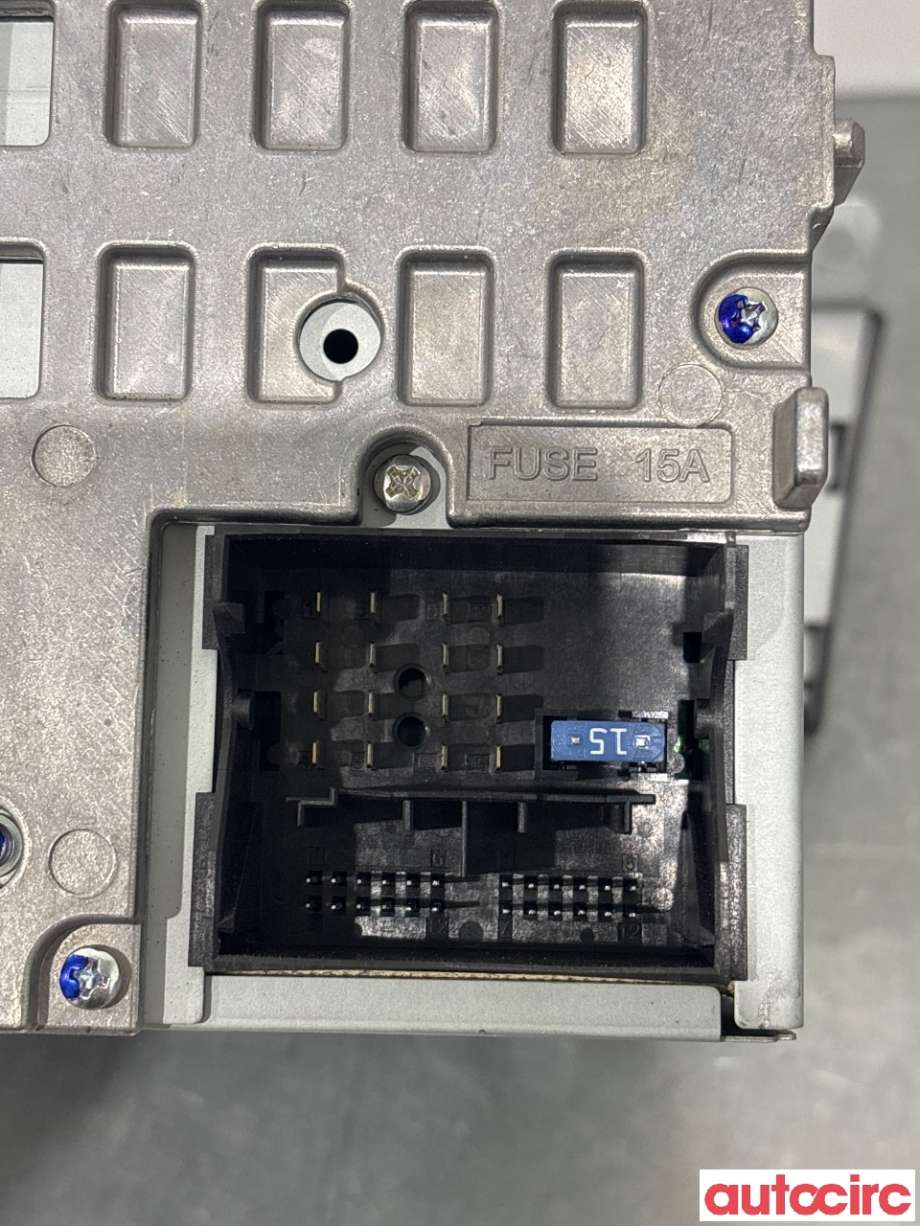 Bilstereo til Audi Q5 2008-2012 (Type I, Fase 1) (AUDI|8T1057186PX|CQ-JA1970G|8T1035186P)