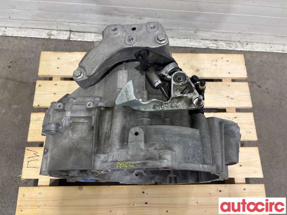 Girkasse manuell 6-trinn til VW Caddy 2020-->> (Type IV) (VOLKSWAGEN|02Q300058F|)