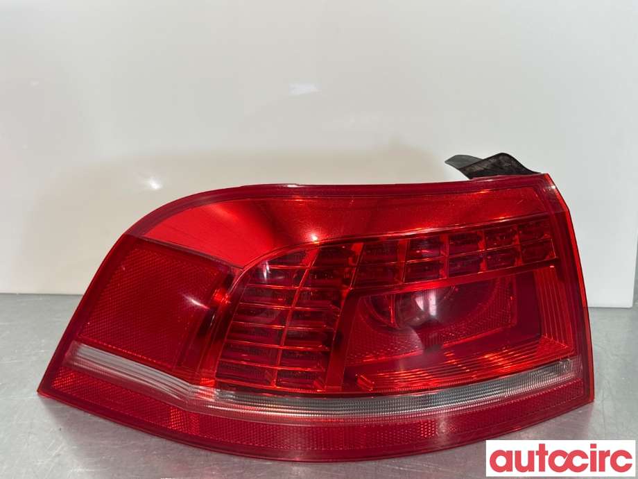 Baklykt venstre til VW Passat, 2011-2015 (B7) (B7) (VOLKSWAGEN|3AF945207B)