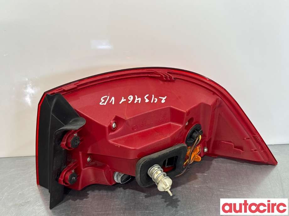 Baklykt venstre til VW Passat 2011-2015 (B7) (B7) (VOLKSWAGEN|3AF945207B|)