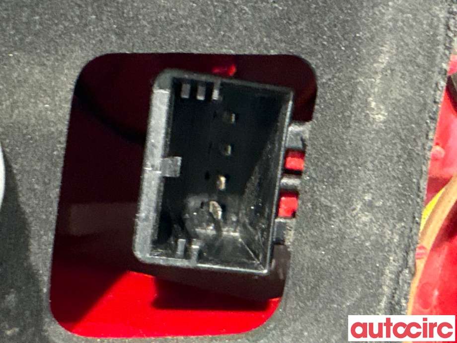 Baklykt venstre til VW Passat 2011-2015 (B7) (B7) (VOLKSWAGEN|3AF945207B|)