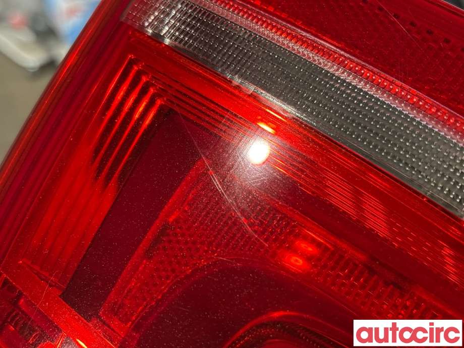 Baklykt venstre til VW Passat 2011-2015 (B7) (B7) (VOLKSWAGEN|3AF945207B|)
