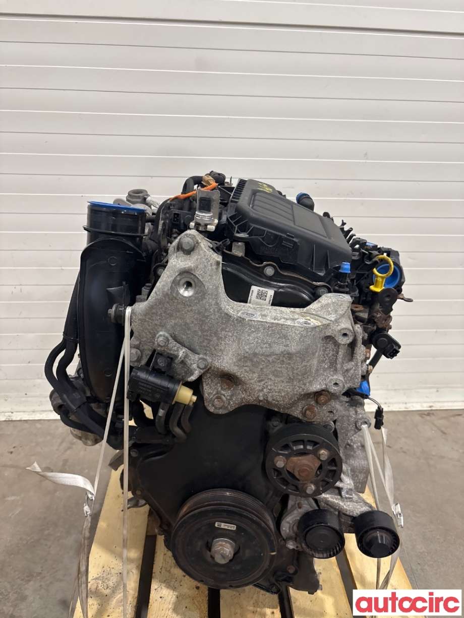Motor diesel til Opel Vivaro B 2014-2019  (OPEL|95527137|R9M-450|)