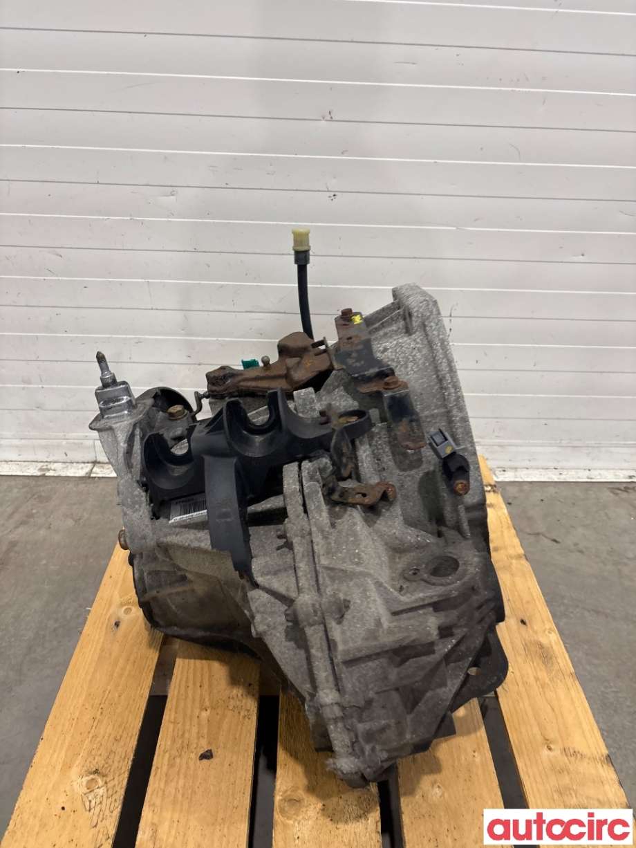 Girkasse manuell 6-trinn til Opel Vivaro B 2014-2019 (OPEL|93453891|)