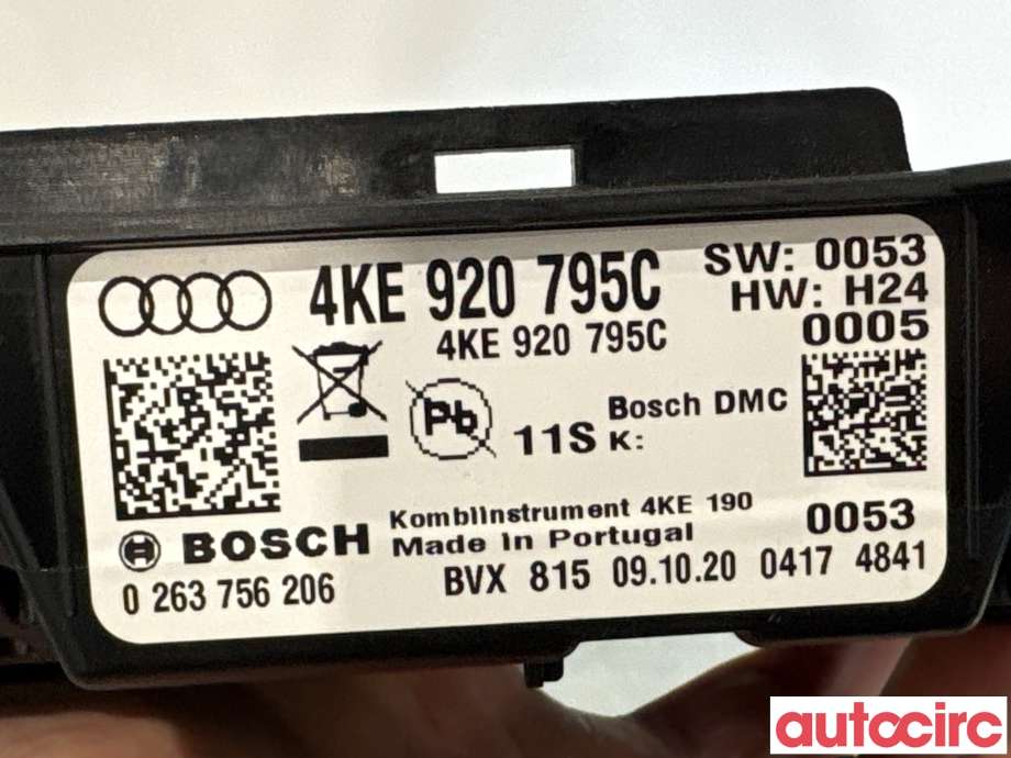 Instrumentpanel til Audi e-tron 2018-->> (AUDI|4KE920795C|0263756206|4KE920795D)