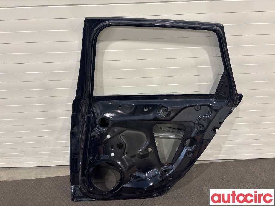Dør høyre bak til Audi A4 2007-2014 (Type IV) (B8) (B8) (8K9833052D|)