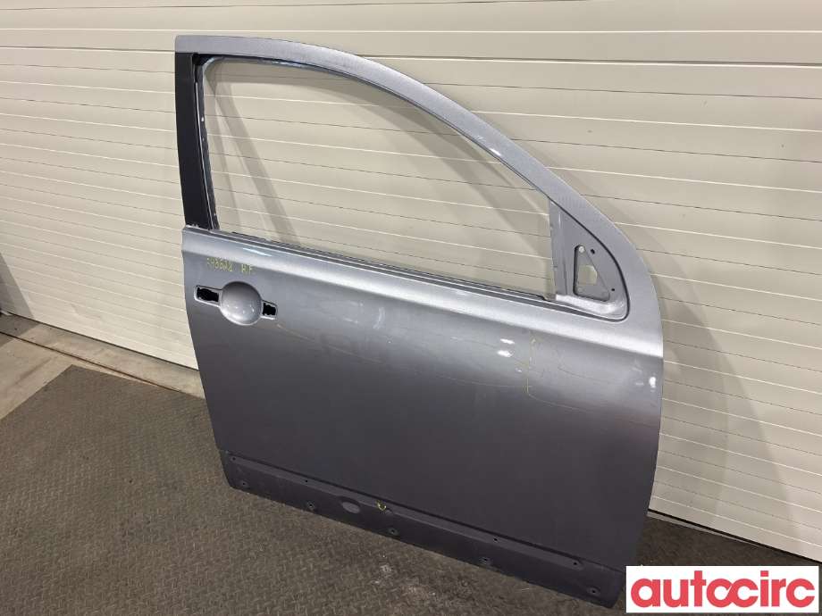 Dør høyre foran til Nissan Qashqai 2010-2014 (Type I, Fase 2) (H0100JD0MD|)