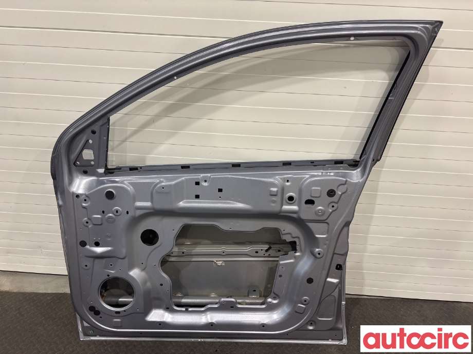Dør høyre foran til Nissan Qashqai 2010-2014 (Type I, Fase 2) (H0100JD0MD|)