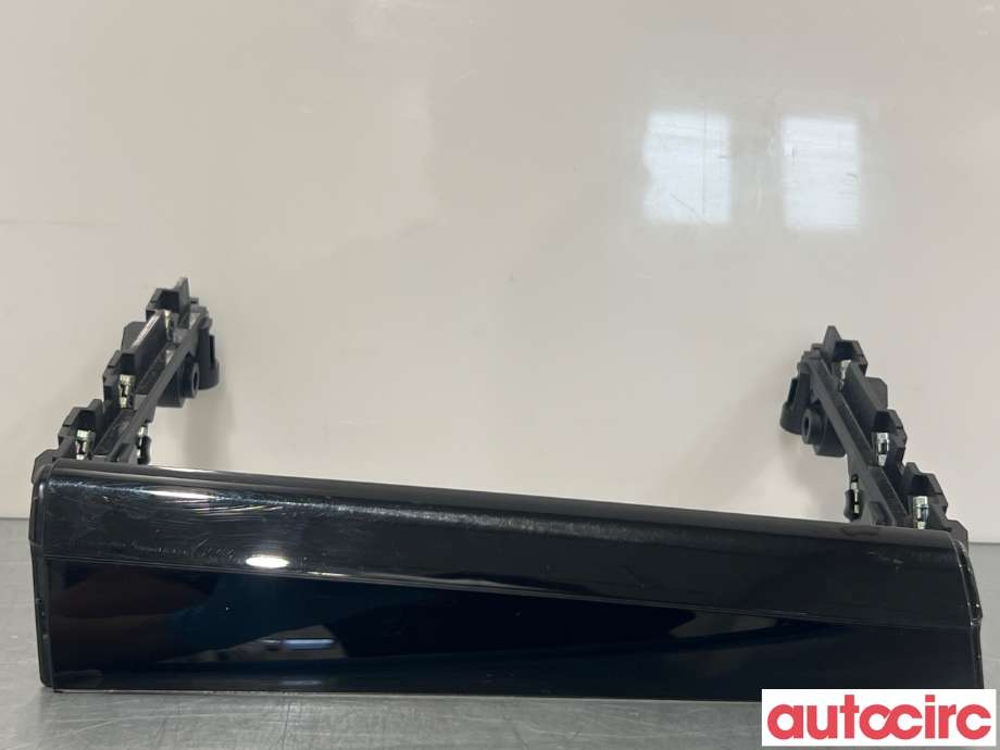 Dashbord diverse til Audi e-tron, 2018-->>  (AUDI|4KL863289)