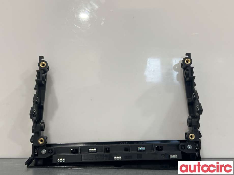 Dashbord diverse til Audi e-tron 2018-->> (AUDI|4KL863289|)