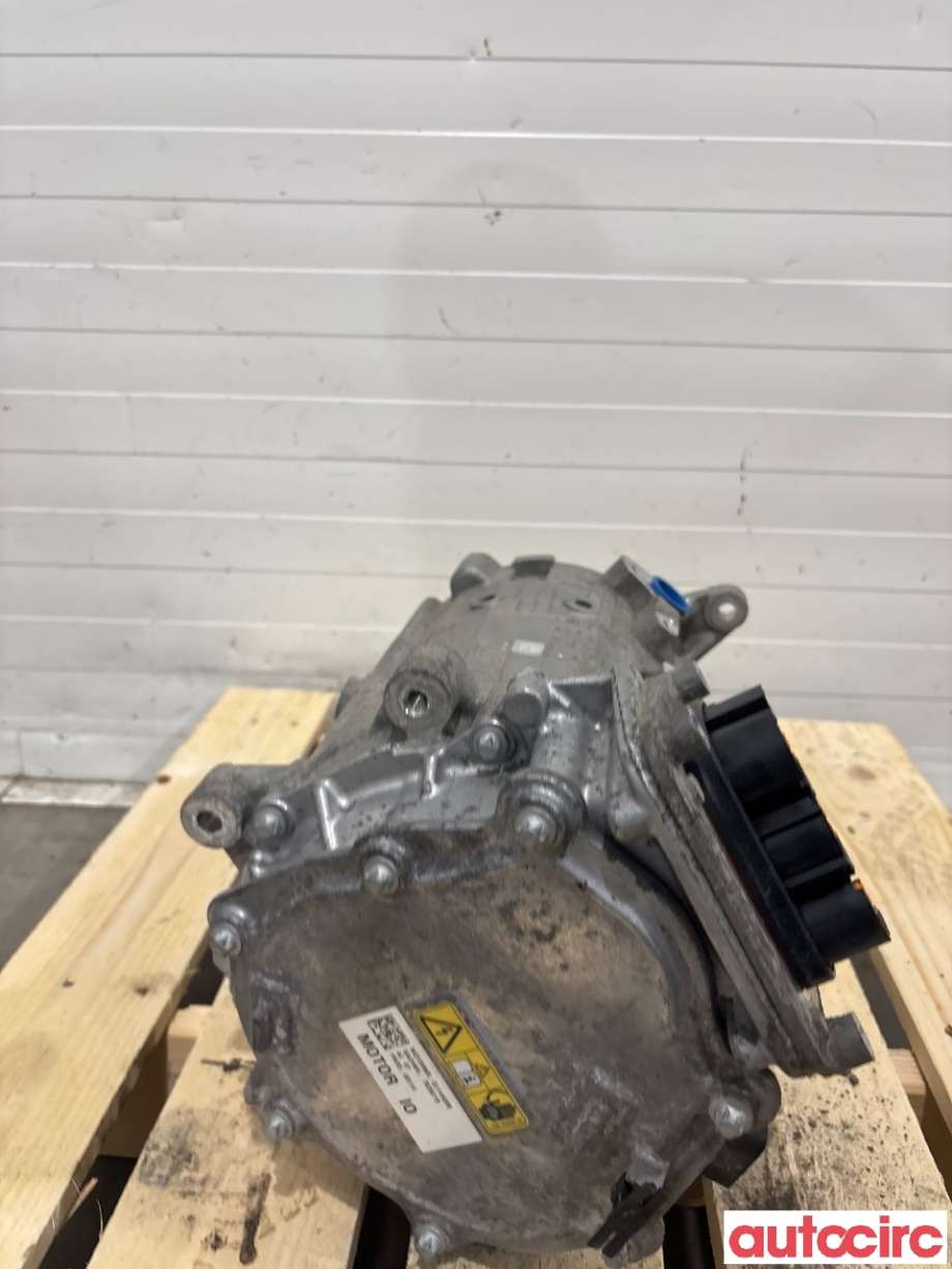Motor elbil bak til BMW 2-Serie 2014-2021 (F22/F23) (F22/F23) (BMW|12354A11D13|B38-A15A|)