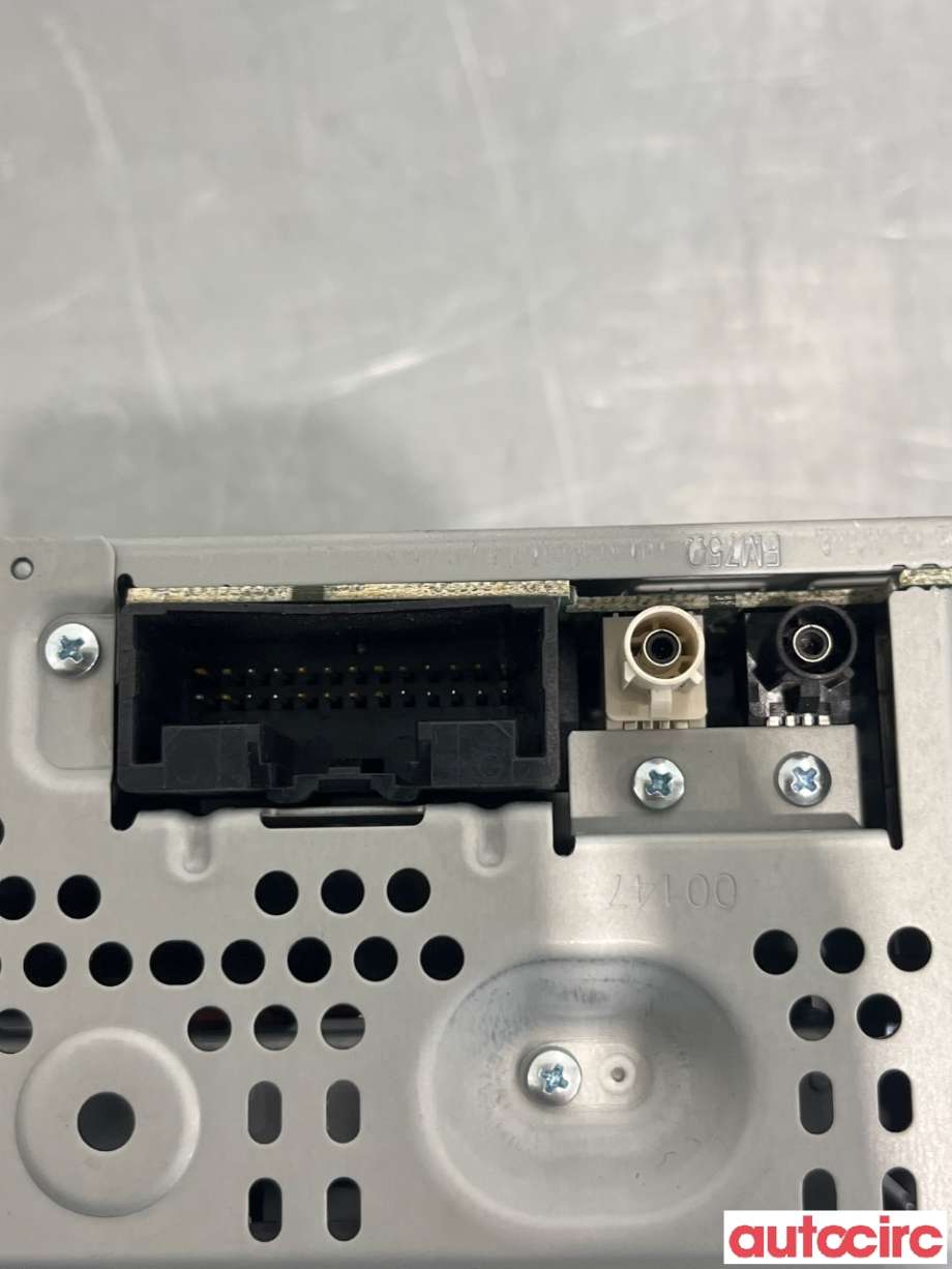 Bilstereo til Ford Mondeo 2014-2019 (Type V, Fase 1)  (FORD|2360214||HS7T-19C107-NE)