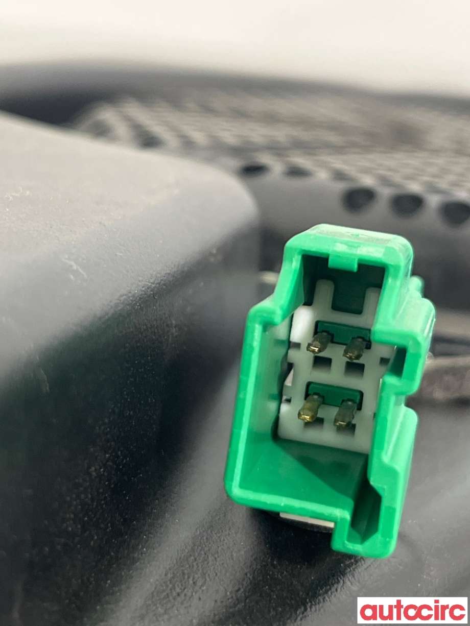 Bilstereo høyttaler til Ford Mondeo 2014-2019 (Type V, Fase 1) (FORD|1860601||DS7T-19A067-AA)