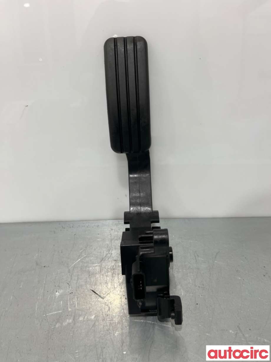 Pedal gass til Opel Vivaro B, 2014-2019  (OPEL|93868385)