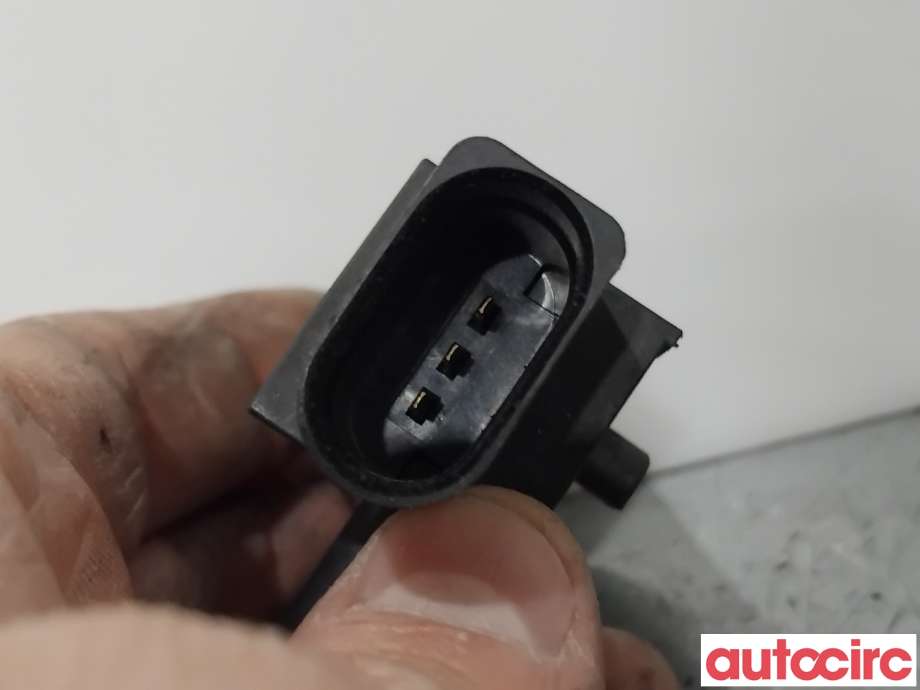 Diverse deler til Škoda Octavia 2013-2016 (Type III, Fase 1)  (SKODA|03L906051B|81MPP05-02|03L906051D)
