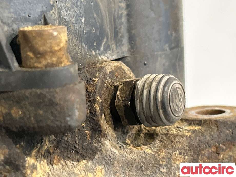 Bremsecaliper høyre bak til Audi A6 2005-2008 (Type III, Fase 1) (C6) (C6) (AUDI|4F0615404A|)