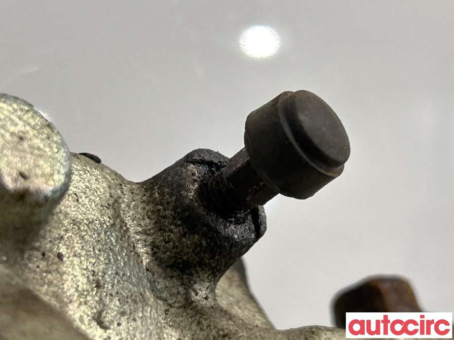 Bremsecaliper høyre bak til Mitsubishi Outlander 2010-2012 (Type II, Fase 2) (MITSUBISHI|4605A264|)
