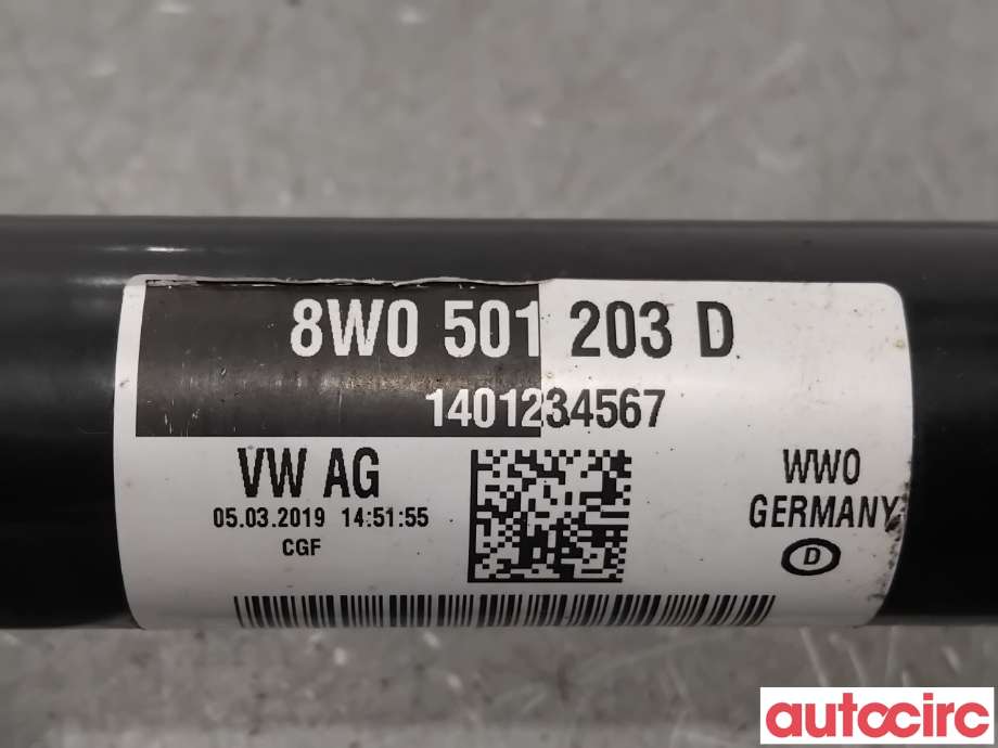 Drivaksel venstre bak til Audi A4 2015-2019 (Type V, Fase 1) (B9) (B9) (AUDI|8W0501203D|)