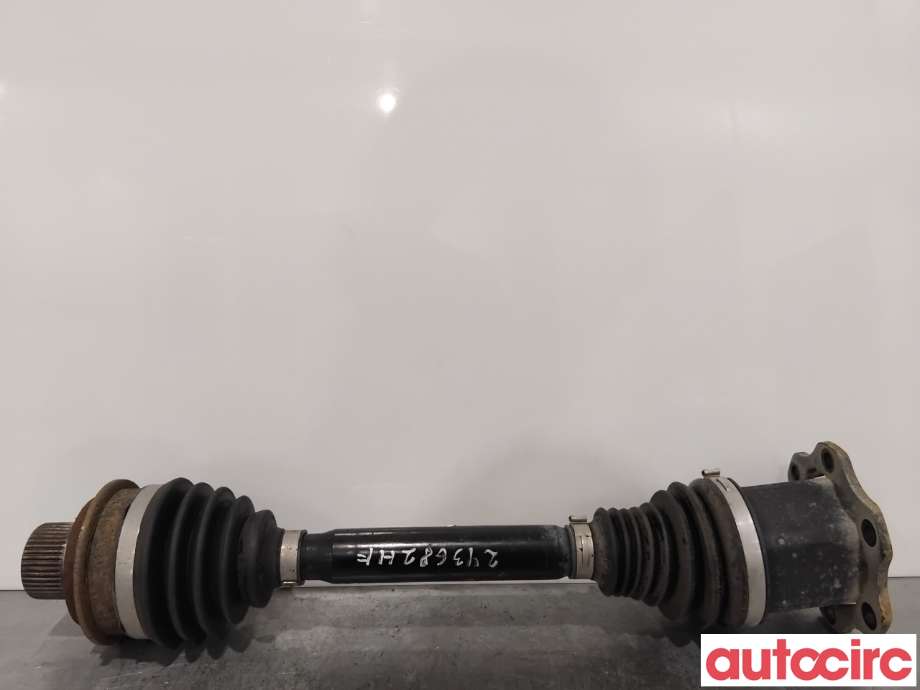 Drivaksel høyre foran til Audi A4, 2015-2019 (Type V, Fase 1) (B9) (B9) (AUDI|8W0407271D)