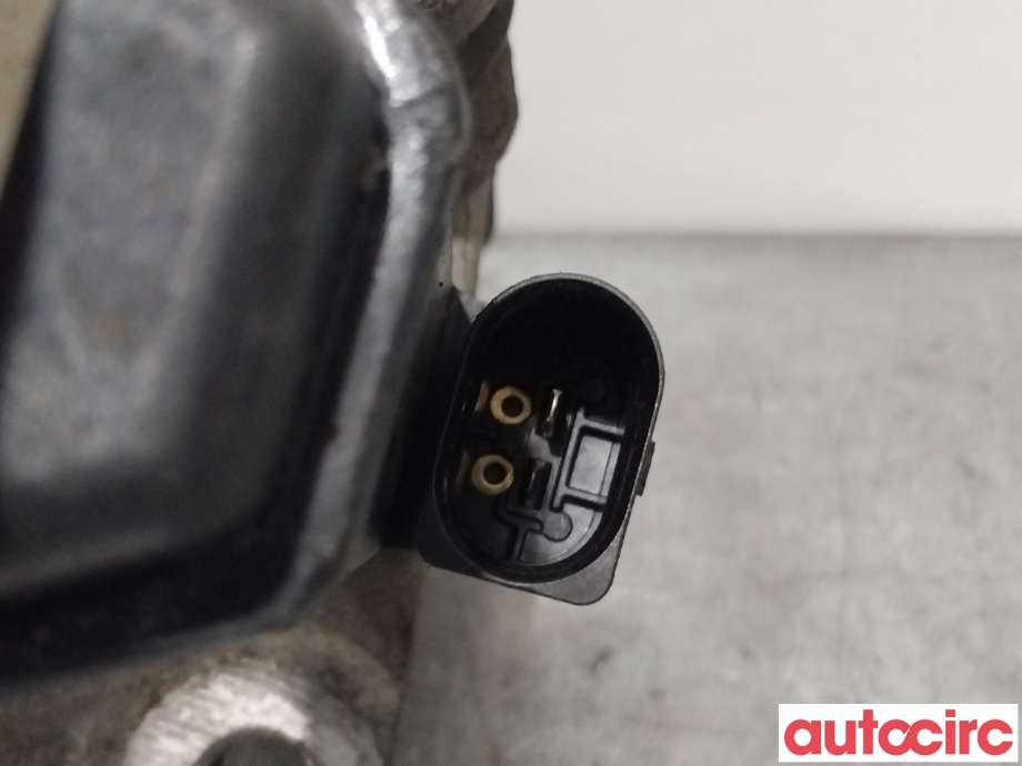 Bremsecaliper høyre bak til Audi A4 2015-2019 (Type V, Fase 1) (B9) (B9) (AUDI|8W0615404||8W0615404M)