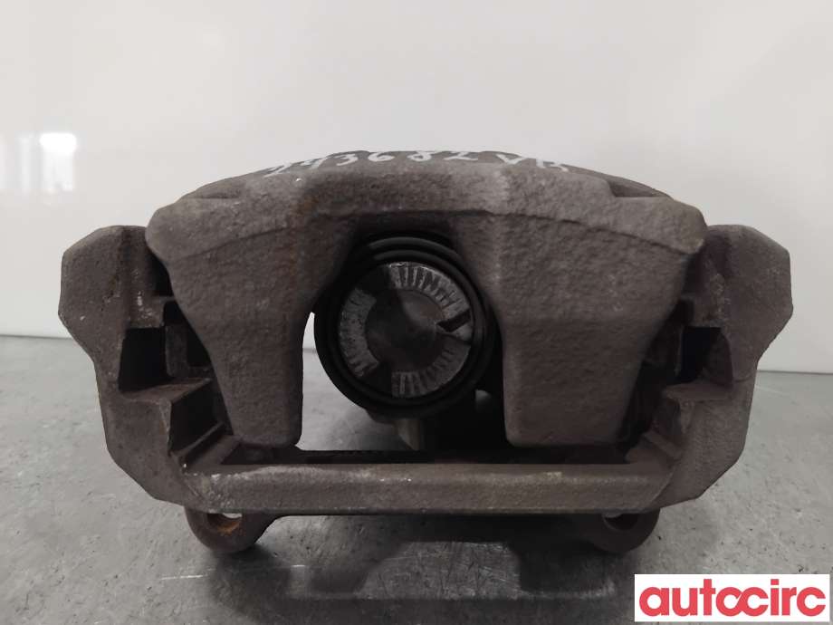 Bremsecaliper venstre bak til Audi A4 2015-2019 (Type V, Fase 1) (B9) (B9) (AUDI|8W0615403||8W0615403M)