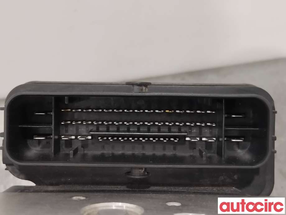 ABS sentral til Audi A4 2015-2019 (Type V, Fase 1) (B9) (B9) (AUDI|8W0614517AH|0265291579)