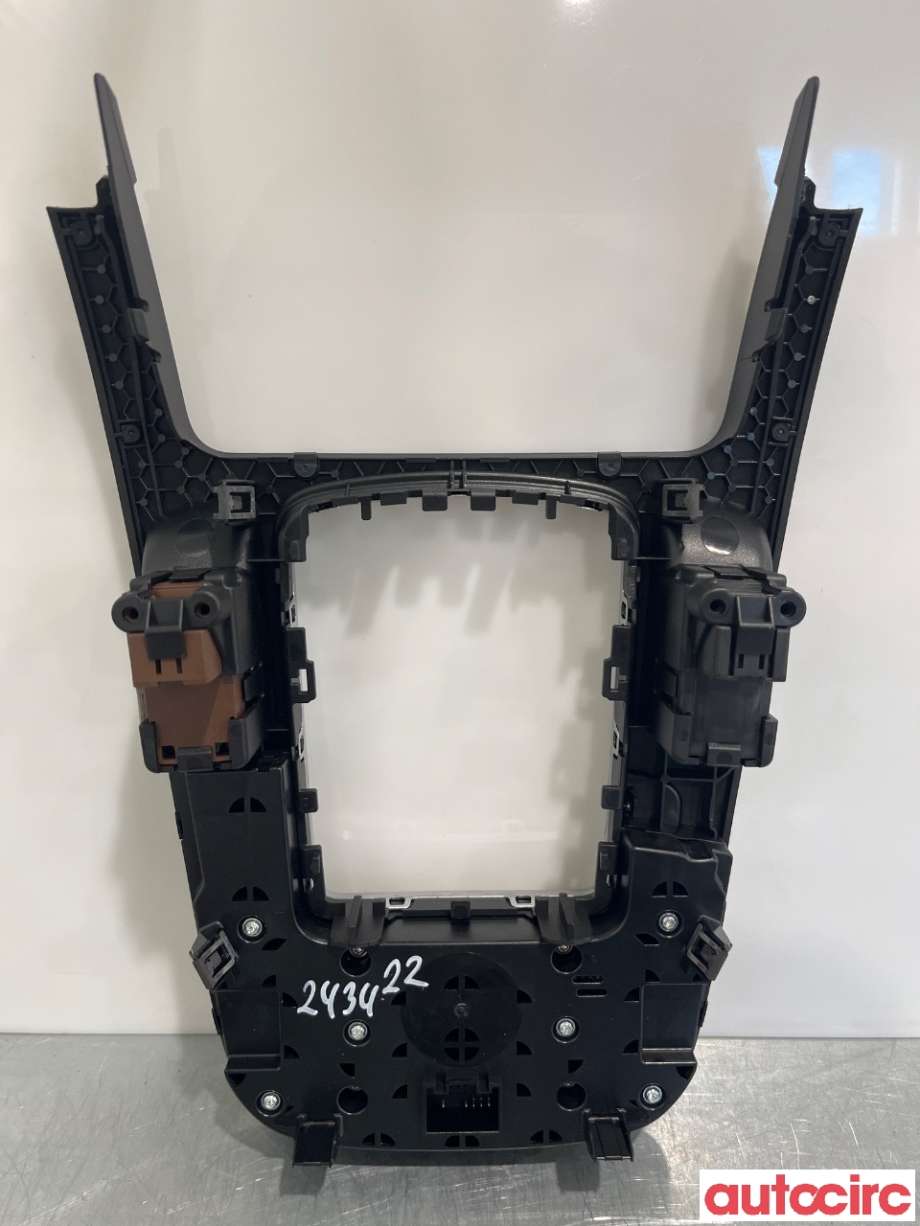 Diverse deler til Audi A4 2007-2014 (Type IV) (B8) (B8) (8T0919611|)