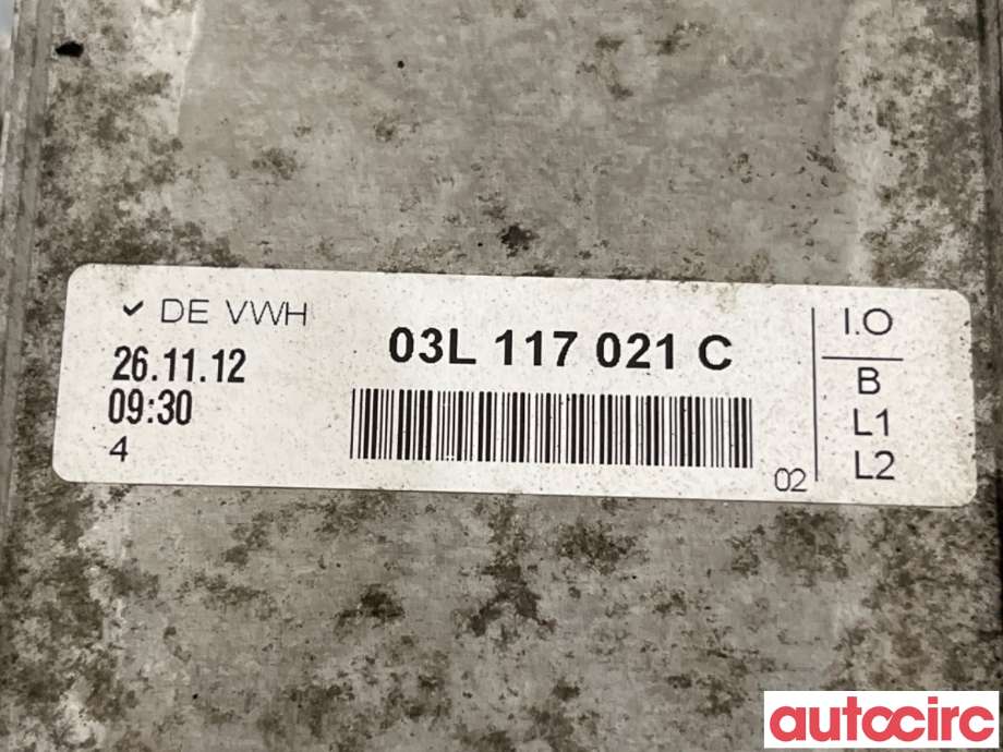 Oljekjøler til Audi A4 2007-2014 (Type IV) (B8) (B8) (AUDI|03L117021C|)