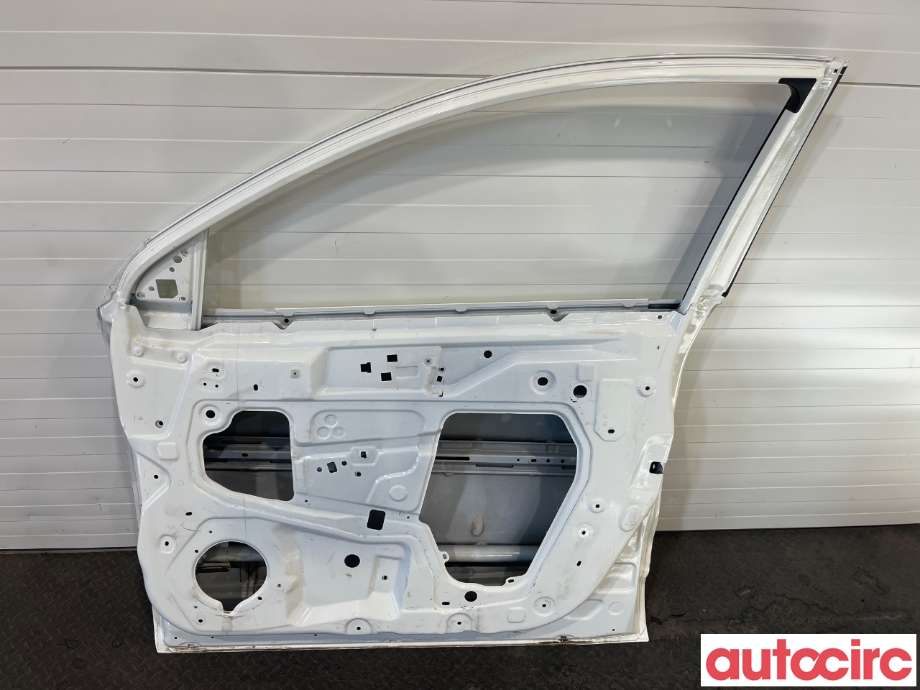 Dør høyre foran til Nissan Qashqai 2014-2021 (Type II)  (H0100HV0MB|H01004EAAA|)