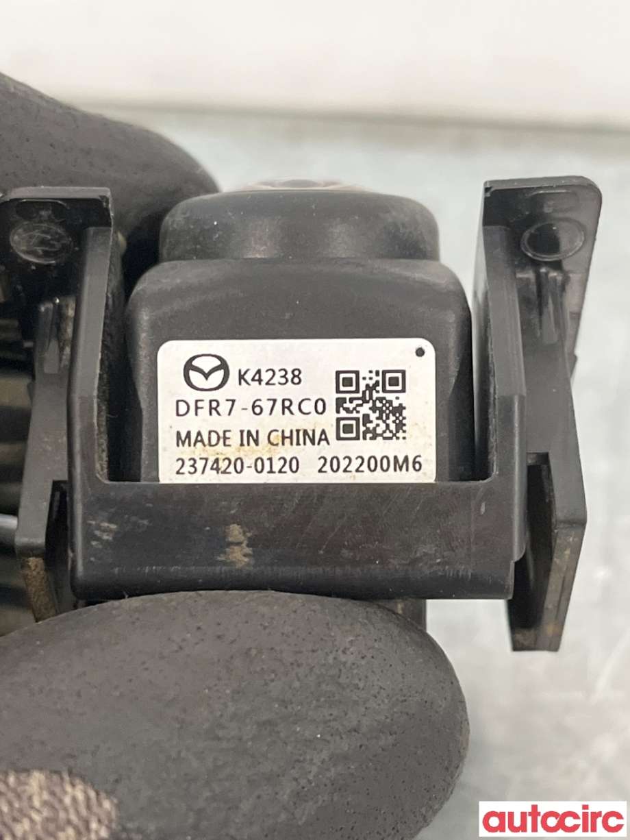 Kamera til Mazda CX-30 2020-->> (DFR7-67-RC0|)