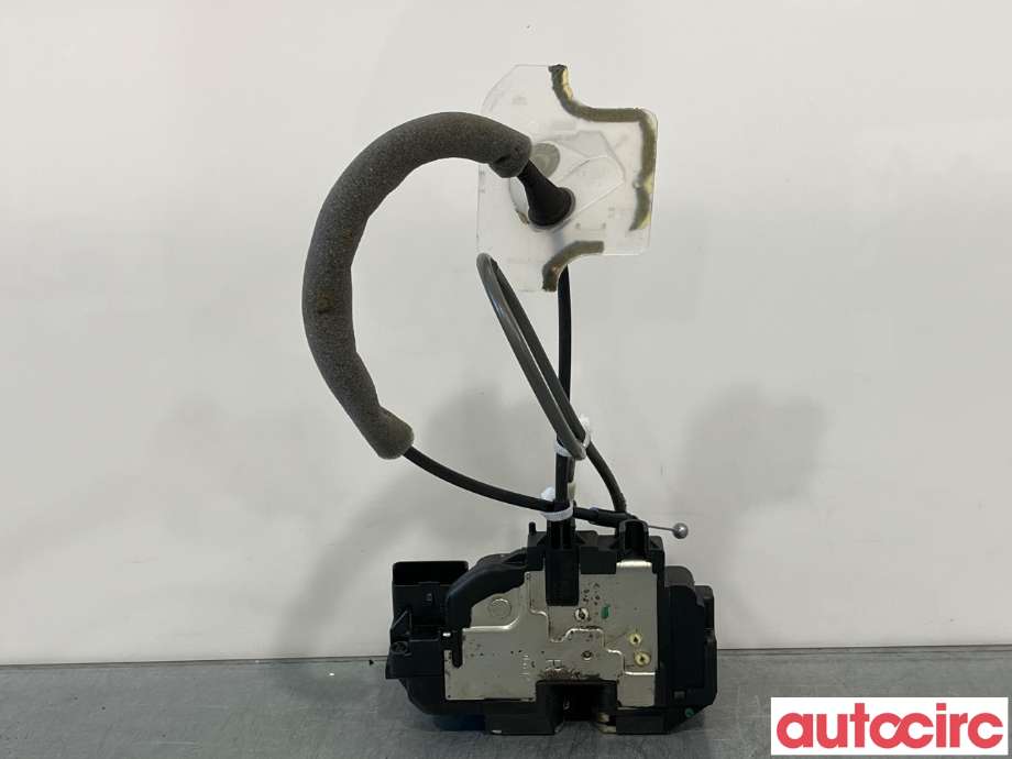 Låsekasse høyre foran til Nissan Qashqai 2010-2014 (Type I, Fase 2)  (80500EY11D|)