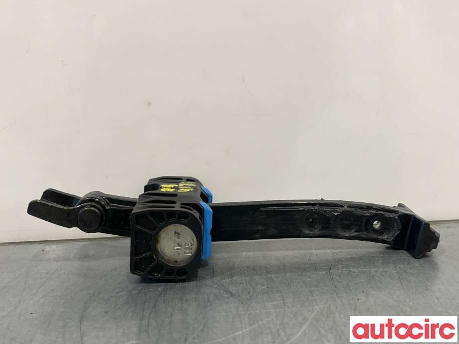 Dørstopper til Audi A4 2007-2014 (Type IV) (B8) (B8) (AUDI|8K0839249D|)