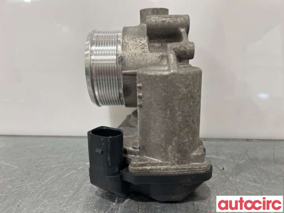 Spjeldhus til VW Golf VI 2008-2012  (VOLKSWAGEN|06F133062AG|A2C53390403|06F133062Q)