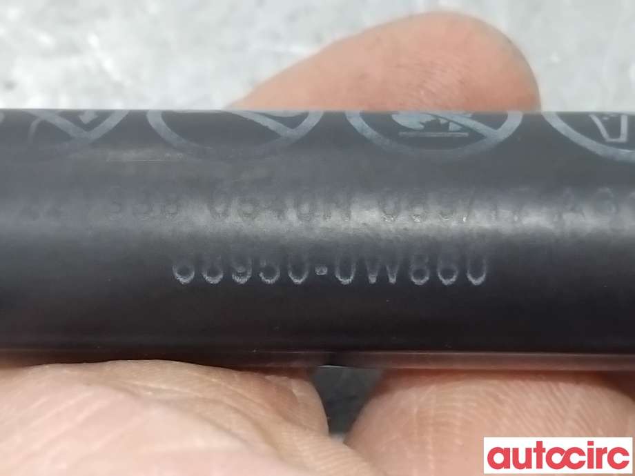 Baklukedemper til Toyota Prius 2016-2023 (Type IV) (combi) (combi) (689500W861|)