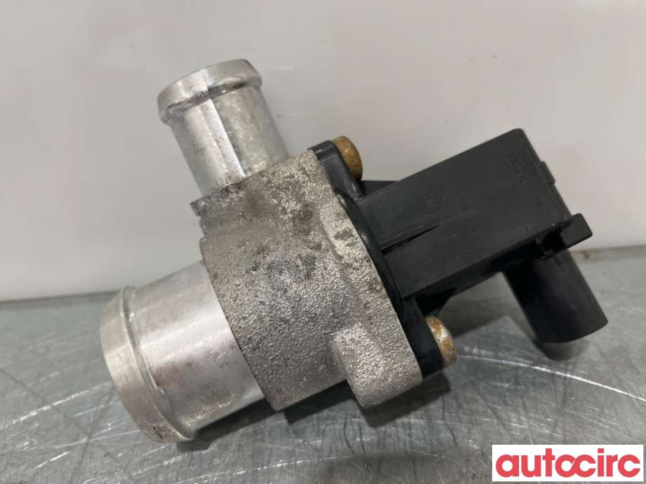 Diverse deler til VW Golf VI 2008-2012  (VOLKSWAGEN|06H145710D|70183004)