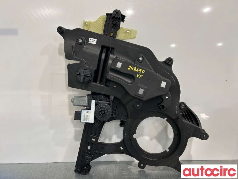 Ruteheis venstre foran til Peugeot Partner, 2019-->> (Type III) (9871785580)