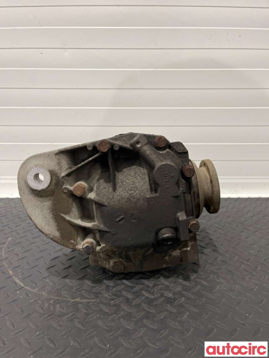 Kardang klokke bak til BMW 5-Serie 2003-2010 (E60/E61) (E60/E61) (BMW|33107560883|)